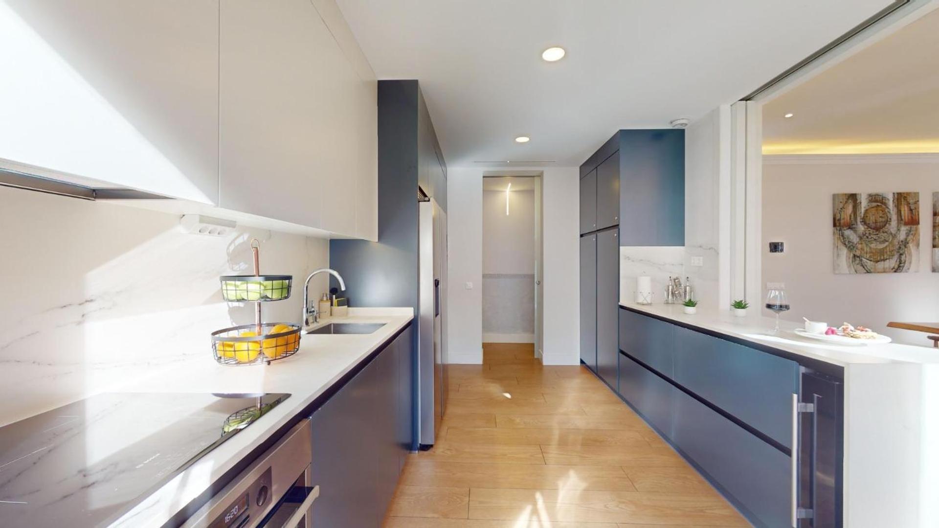 Celenque Apartment Мадрид Екстериор снимка