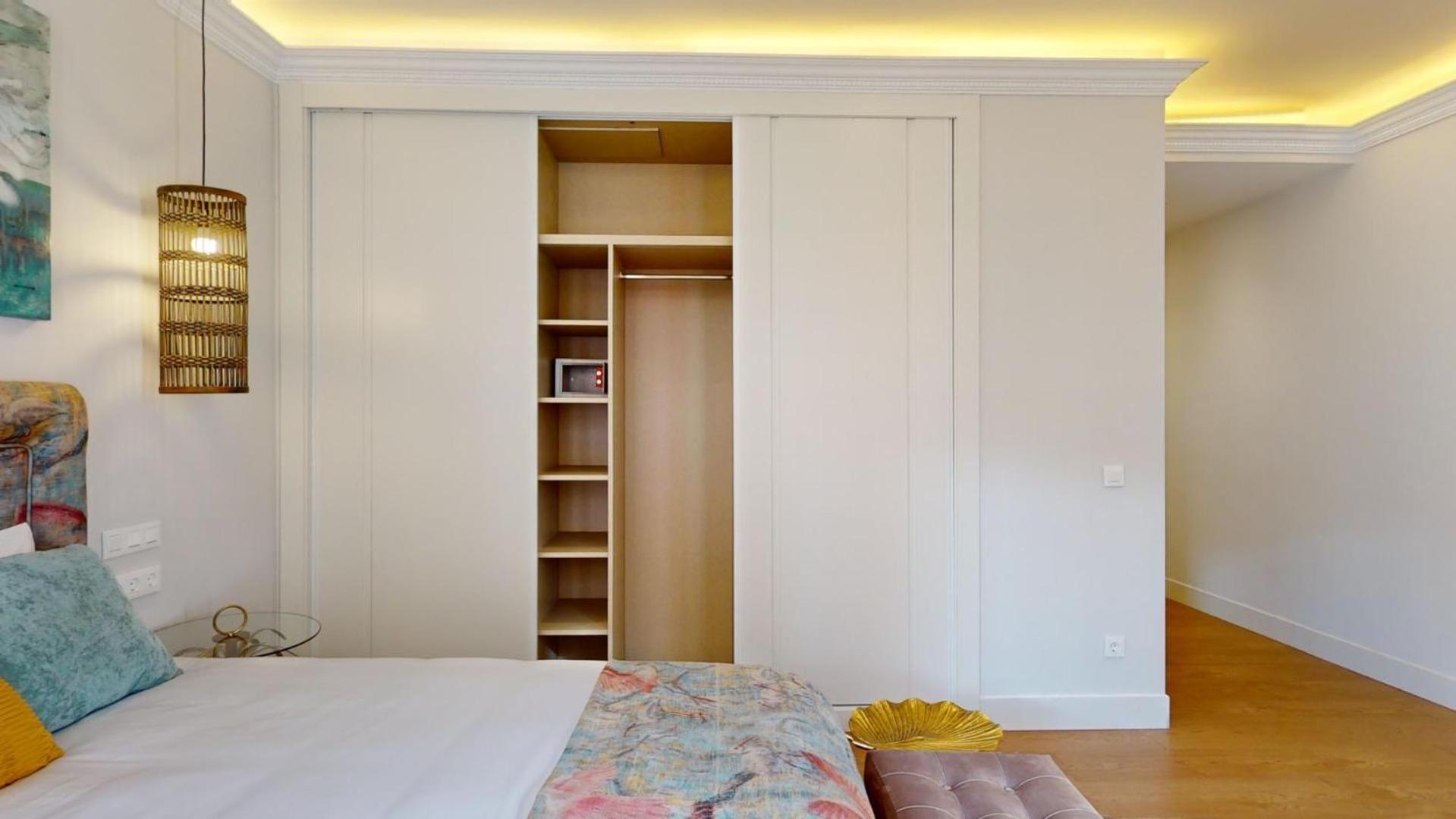 Celenque Apartment Мадрид Екстериор снимка