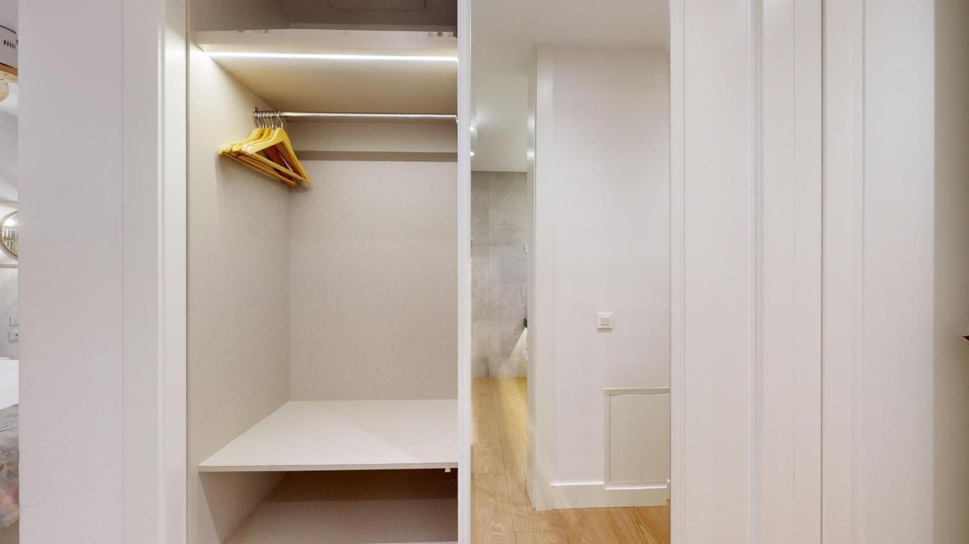 Celenque Apartment Мадрид Екстериор снимка