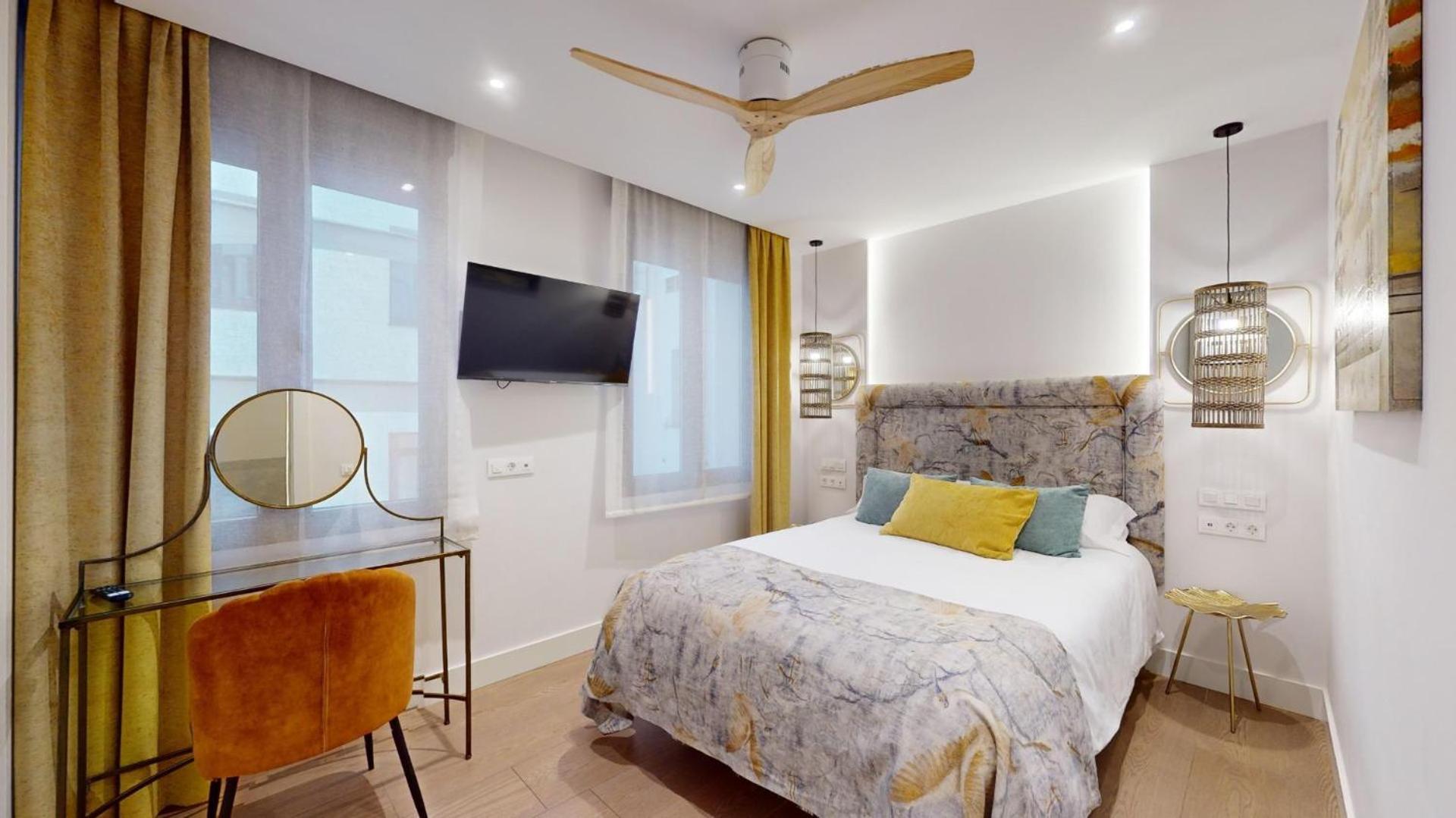 Celenque Apartment Мадрид Екстериор снимка