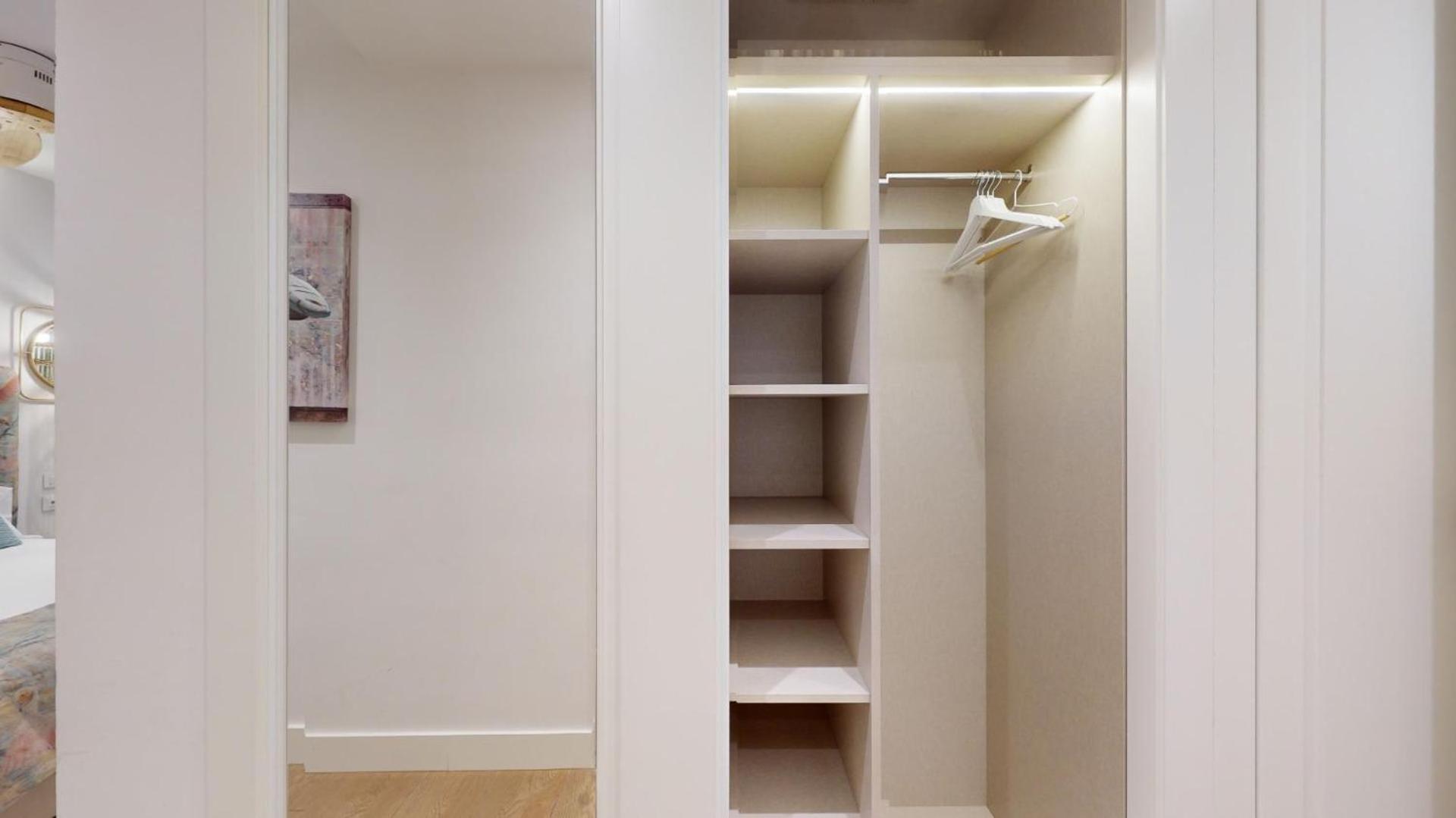 Celenque Apartment Мадрид Екстериор снимка